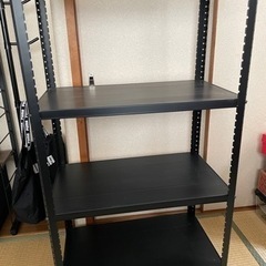 スチールラックの画像