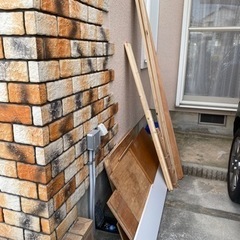 端材（木材、金属材、アングル）