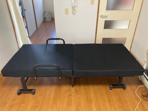 折りたたみ　シングルベッド