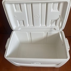 IGLOOクーラーボックスの画像