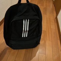 adidasリュック新品未使用