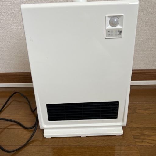 行き先決まりました⭐️人感センサー付セラミックファンヒーター