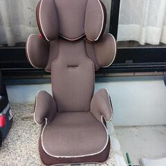 無料！チャイルドシート兼ジュニアシート