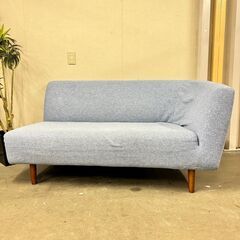 家具ならトレファク吉川店！！ ロココ調2人掛けレトロソファー REPLICA 