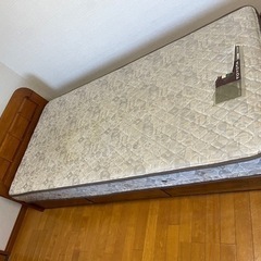 シングルベッドの画像