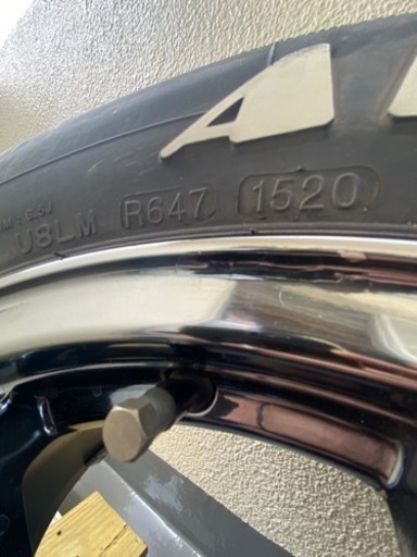 215/65R16 ハイエース キャラバン weds