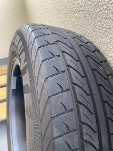 215/65R16 ハイエース キャラバン weds