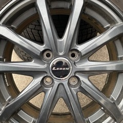 185/65R15 スタッドレスタイヤ　ホイール付　の画像