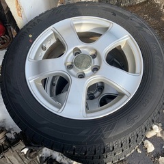 冬用タイヤ。アイスガードIG60。 185/65R15。