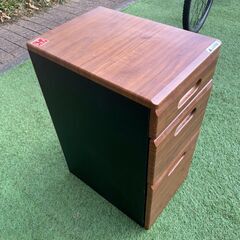 デスクワゴン 3段 美品の画像