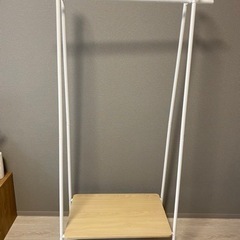 ニトリハンガーラックの画像