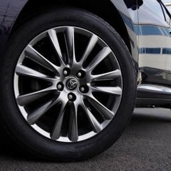 ALPINEナビ付き！高級感あふれる内装　トヨタ　ハリアー【自社ローンのオトロン】の画像
