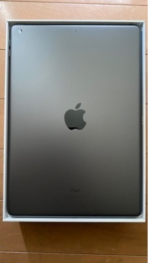 iPad 10.2 インチ 第8世代  Wi-Fi - 32 GB - スペースグレイ