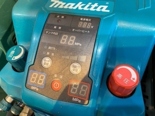 マキタ　AC462XL  エアコンプレッサー