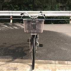 横須賀市より！BRIDGESTONE ブリヂストン Assiけsta 新品バッテリーワンオーナー鍵3本付き！ の画像