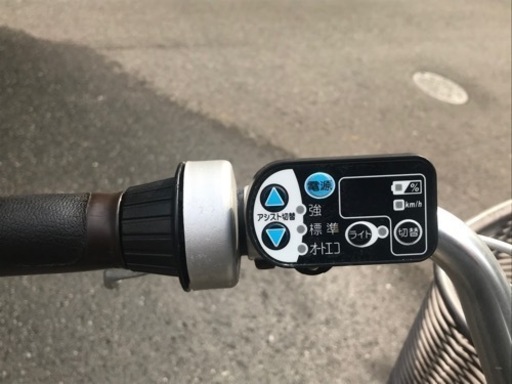横須賀市より！BRIDGESTONE ブリヂストン Assiけsta 新品バッテリーワンオーナー鍵3本付き！