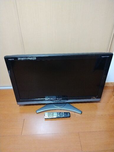 SHARP　AQUOS　32型テレビ
