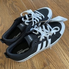 adidas アディダス　ブラヴァーダ　スニーカー　27.5cm
