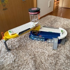 トミカビル