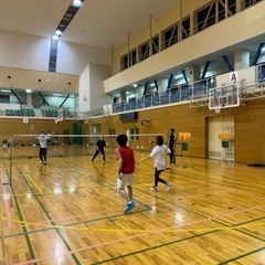 バドミントン　初心者歓迎
