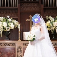 ウェディングドレス バービーコラボ　サイズ09T 色オフホワイト...