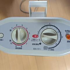 【値引中】ダイキン　遠赤外線暖房機　電気ヒーター　首振り機能ありの画像