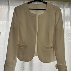 フォーマルスーツお値下げしますの画像