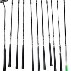 【ジ0113-32】 息抜きにゴルフいかがですか❓ ゴルフセット...