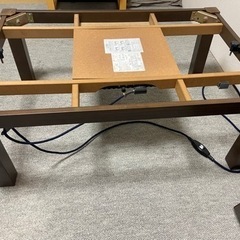 こたつテーブルの画像
