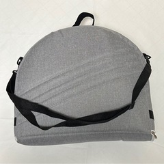 折り畳みベビーベッドの画像