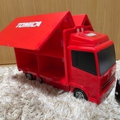 トミカ収納　手押し車の画像