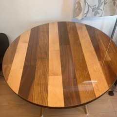 ダイニングテーブル　マックスプラスの画像