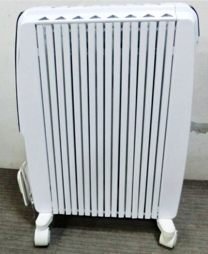 デロンギ　オイルヒーター TDD0815B 動作良好　ドラゴンデジタル X字型フィン　4～10畳　100V 1500W タイマー　DeLonghi