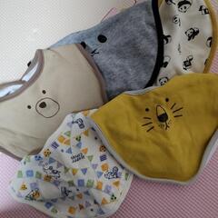 西松屋　積み木　よだれ掛けの画像