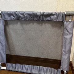 赤ちゃん　こども　ベビーフェンス　通せんぼ　