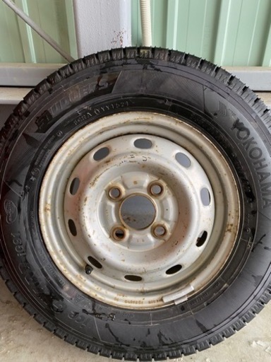 超バリ溝　走行500km未満　スタッドレスタイヤ　軽トラ軽貨物