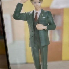 ロイドのフィギュアの画像