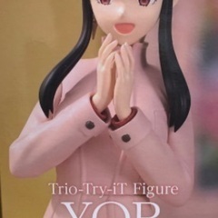 ヨルのフィギュアの画像