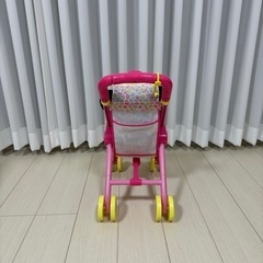 メルちゃんベビーカー ＋ミッキーマウスぬいぐるみの画像