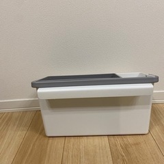 掛けて使えるデイリーケアオーガナイザー 収納ケースの画像