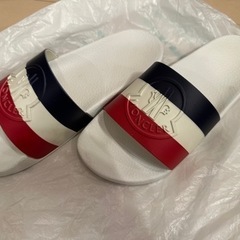 MONCLER、サンダル
