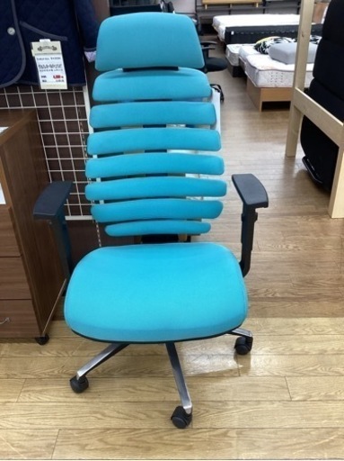 KA-39【新入荷　リサイクル品】ニトリ　エルゴクエスト　ワークチェア　ブルー系