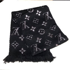 ルイヴィトンマフラーの画像