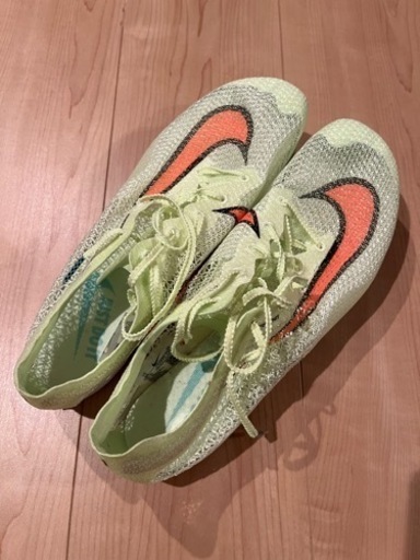 NIKE ズームビクトリー　レースシューズ