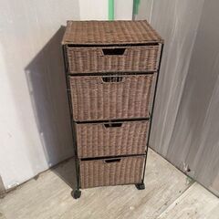 ラタン　収納家具　幅42.5㎝　奥行35㎝　高さ100㎝　＃28071の画像