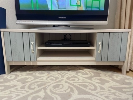 テレビ台