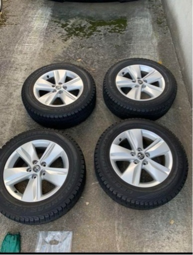 スタッドレスタイヤ225/65 R17