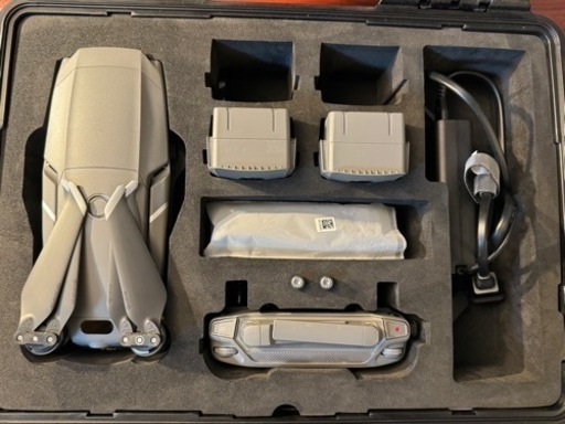 【美品】DJI MAVIC 2 ZOOM ドローン（ケース、バッテリー付）