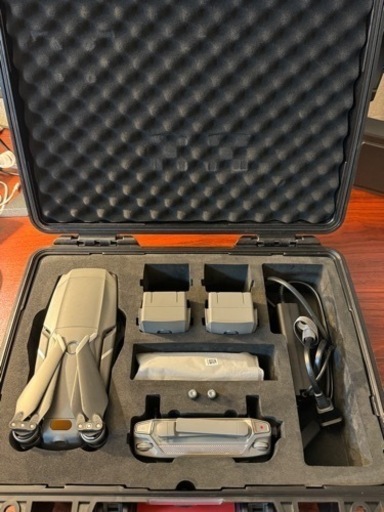 【美品】DJI MAVIC 2 ZOOM ドローン（ケース、バッテリー付）