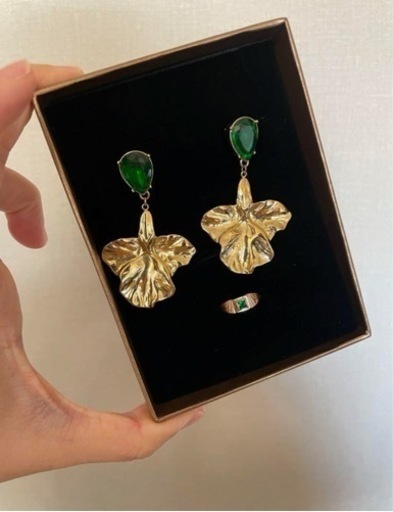 イヤリング＋ゆびわ セット